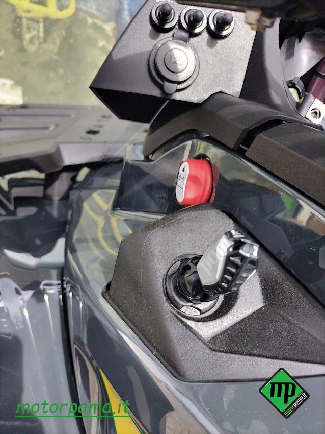 QUAD OUTLANDER MAX XTP 1000 4X4 PASSO LUNGO ALLESTITO GUARDIA DI FINANZA - immagine 7