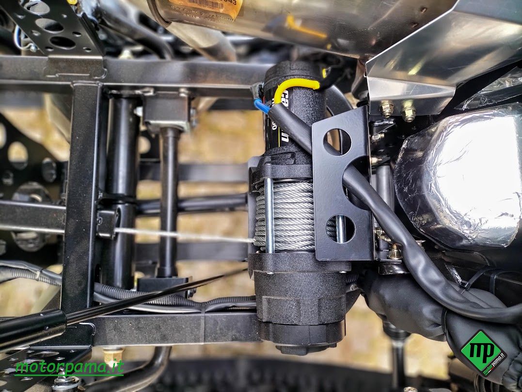 QUAD OUTLANDER 6X6 1000 CC DOPPIO POSTO ALLESTITO VIGILI DEL FUOCO - immagine 5