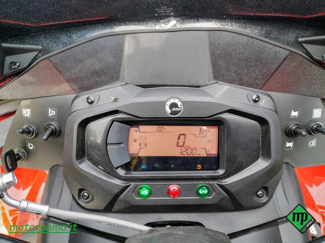 QUAD OUTLANDER 6X6 1000 CC DOPPIO POSTO ALLESTITO VIGILI DEL FUOCO - immagine 6