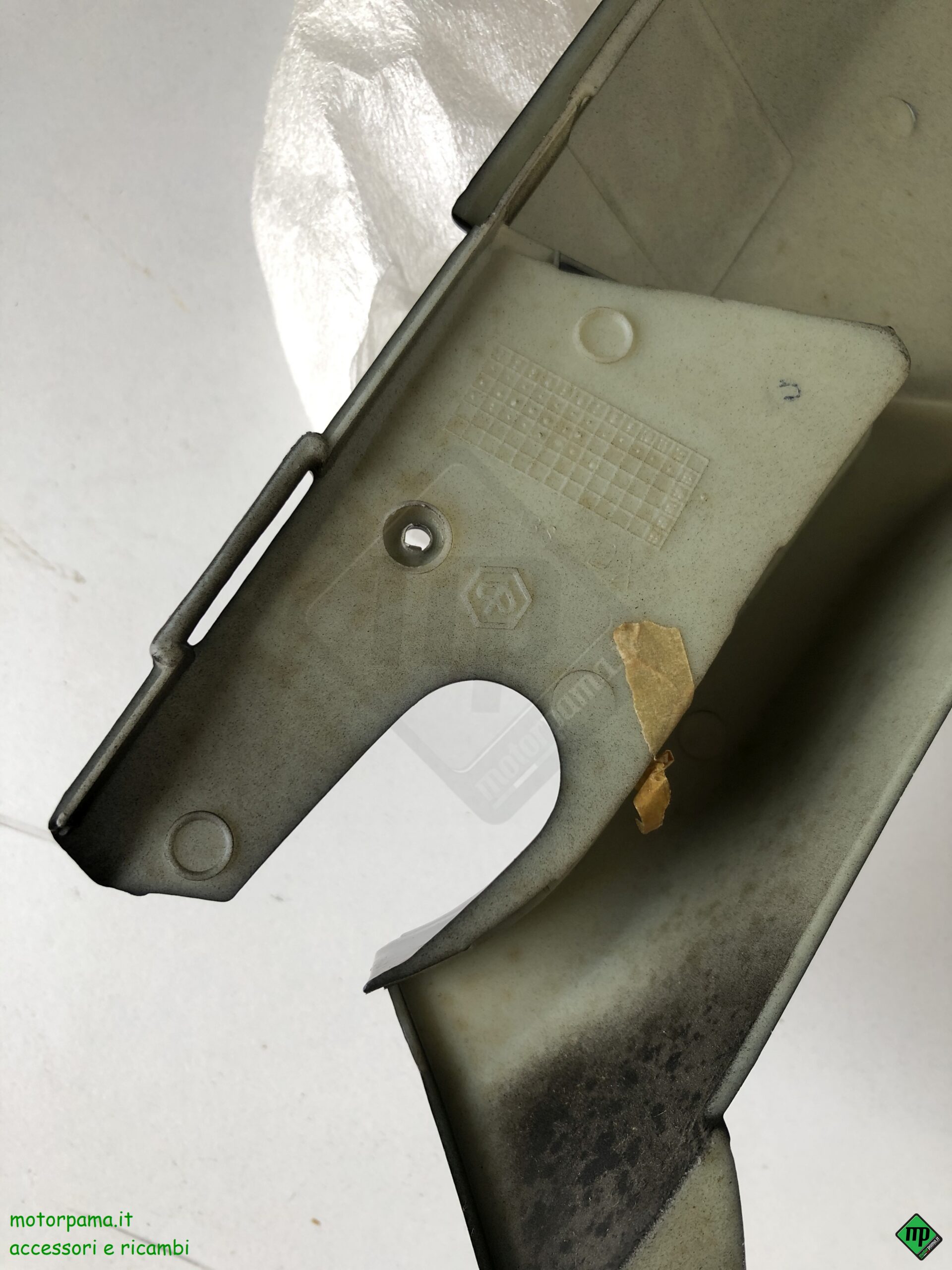 Fianchetto carena destro Piaggio NRG / NTT / TYPHOON / STORM - immagine 4