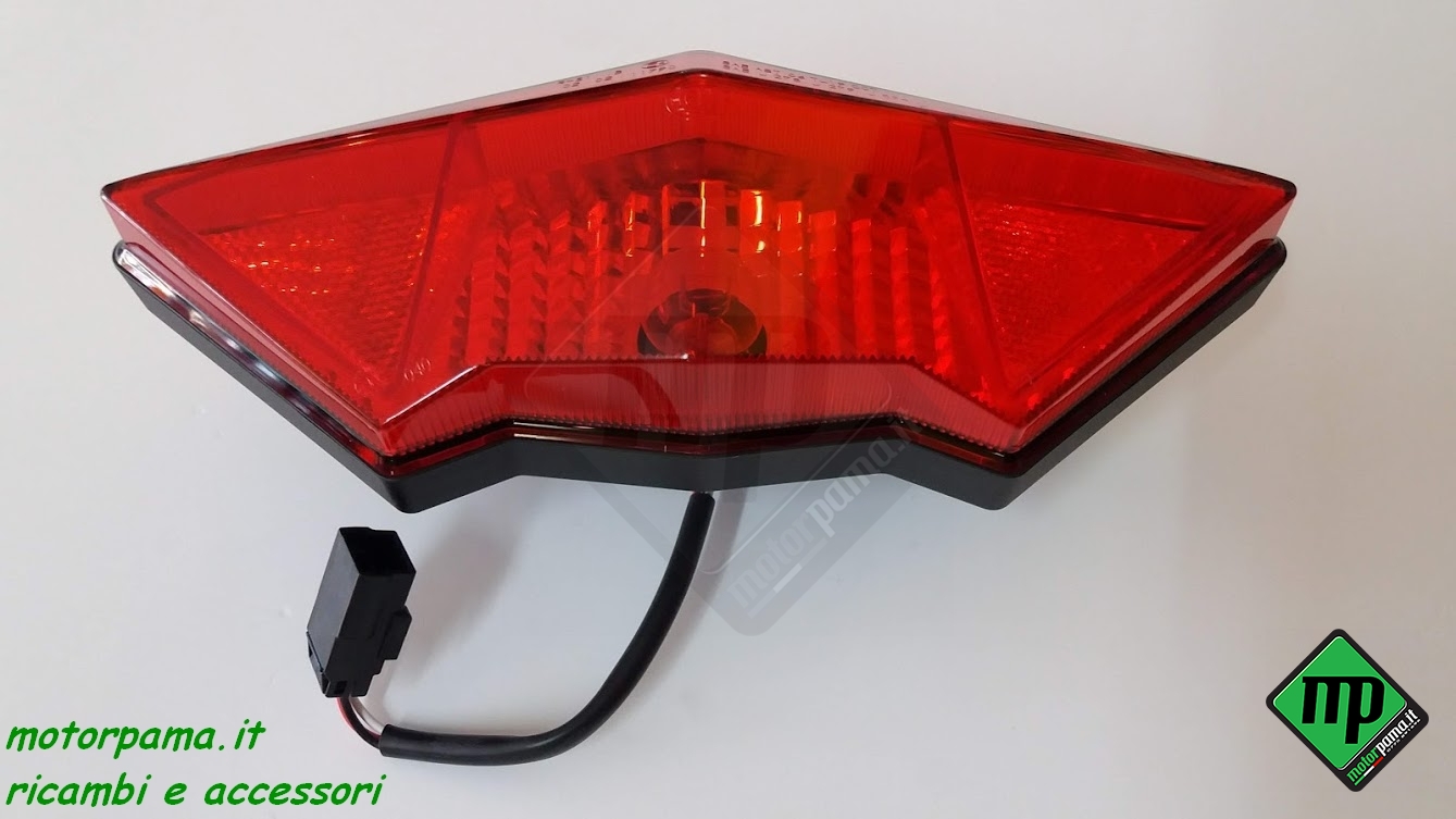 Fanalino stop centrale quad atv originale Can-an Outlander 450/500/650/800 dal 2007 al 2011 - immagine 2